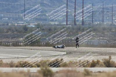 media/Dec-07-2025-CVMA (Sun) [[3e7d2de5dc]]/Race 5-Formula UL-CVMA Hooligans-American Thunder/